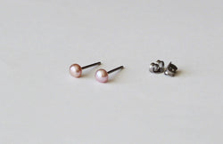 Tiny Pink fresh water pearl stud earrings, hypoallergenic Titanium Lavender pink pearl studs, small studs, Real pearl studs Flower girl gift