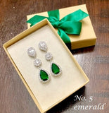Peridot bridal necklace earrings bracelet set Bridesmaids jewelry set Light Peridot green tear drop earrings August birthstone 3 tier Drops