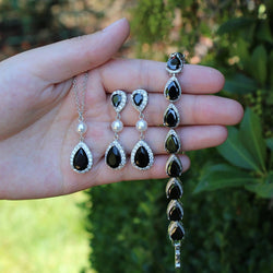 Black bridal necklace earrings bridesmaids earrings Bridesmaids gift wedding necklace bracelet earrings set Bridesmaids jewelry Mothers set