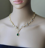 Emerald wedding earrings necklace bracelet set Bridal jewelry set Emerald green bridal necklace bridal jewelry set Emerald bridal earrings