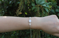 Bridesmaid bracelet, Cubic Zirconia & custom color pearl bracelet, Bridesmaid jewelry, Bridal party gift, Wedding bracelet, Crystal bracelet