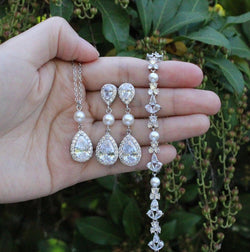 Bridesmaid earrings bracelet necklace set Cubic zirconia and pearl gift Bridesmaids pearl earrings Bridal jewelry set Wedding jewelry set
