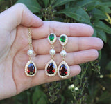 Christmas earrings necklace set Emerald green Burgundy red jewelry set Green jewelry set Red earrings set Christmas earrings Christmas gift