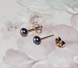 Tiny plum fresh water pearl studs- 14K gold filled earrings- small pearl earrings- peacock black pearl earrings- small purple pearl studs